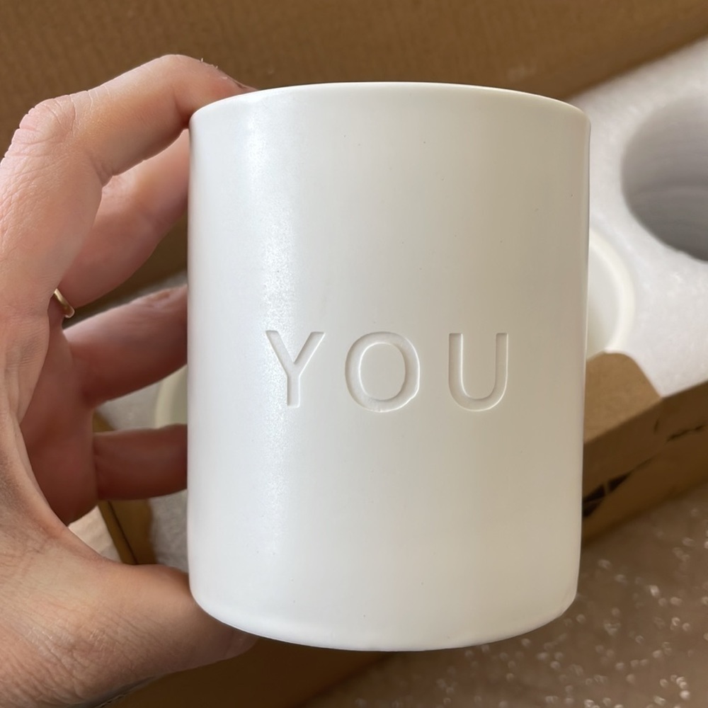 Brand New I Love You Set of 3 Ceramic Planter Pots 3.5” White w/ Bamboo Bases - Picture 5 of 12